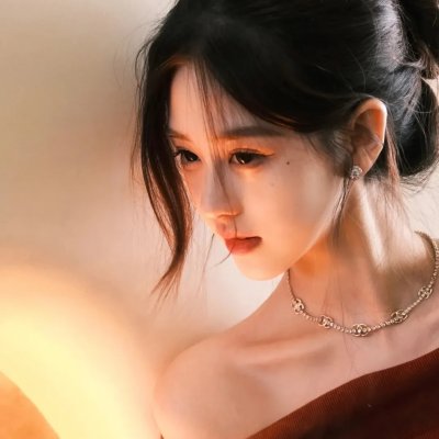 间谍嬉春